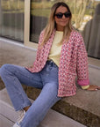 Stilfuld jakke med pink print - Leila Jackets