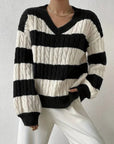 Lian - Gestreepte V-Hals Trui Sweater