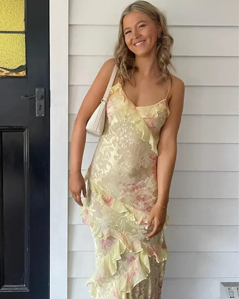 Kvinders Maxi Kjole - Spaghettistropper - Flowy Design - Rynket Lag-På-Lag Gul / S Dress