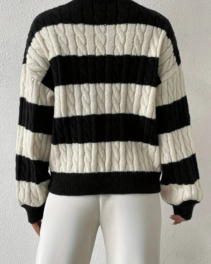 Lian - Gestreepte V-Hals Trui Sweater