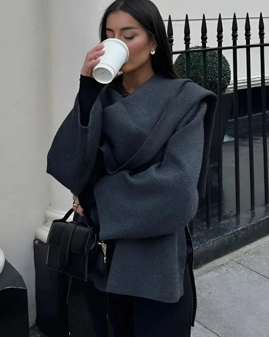 Livia™ - Cape Jack