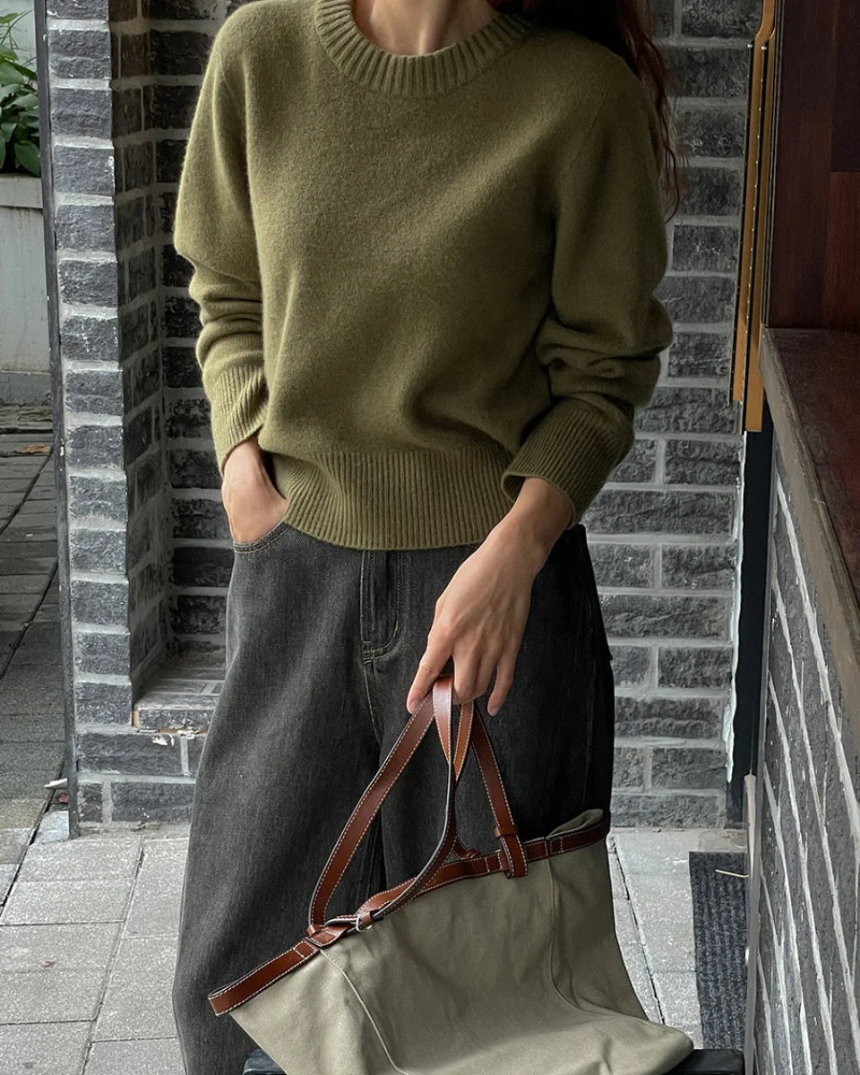Lyla-sweater