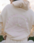 Vibrant Hoodie Med Grafisk Print | Bomuld Komfortabel Farverig Cremefarvet / S Tøj Og Tilbehør >